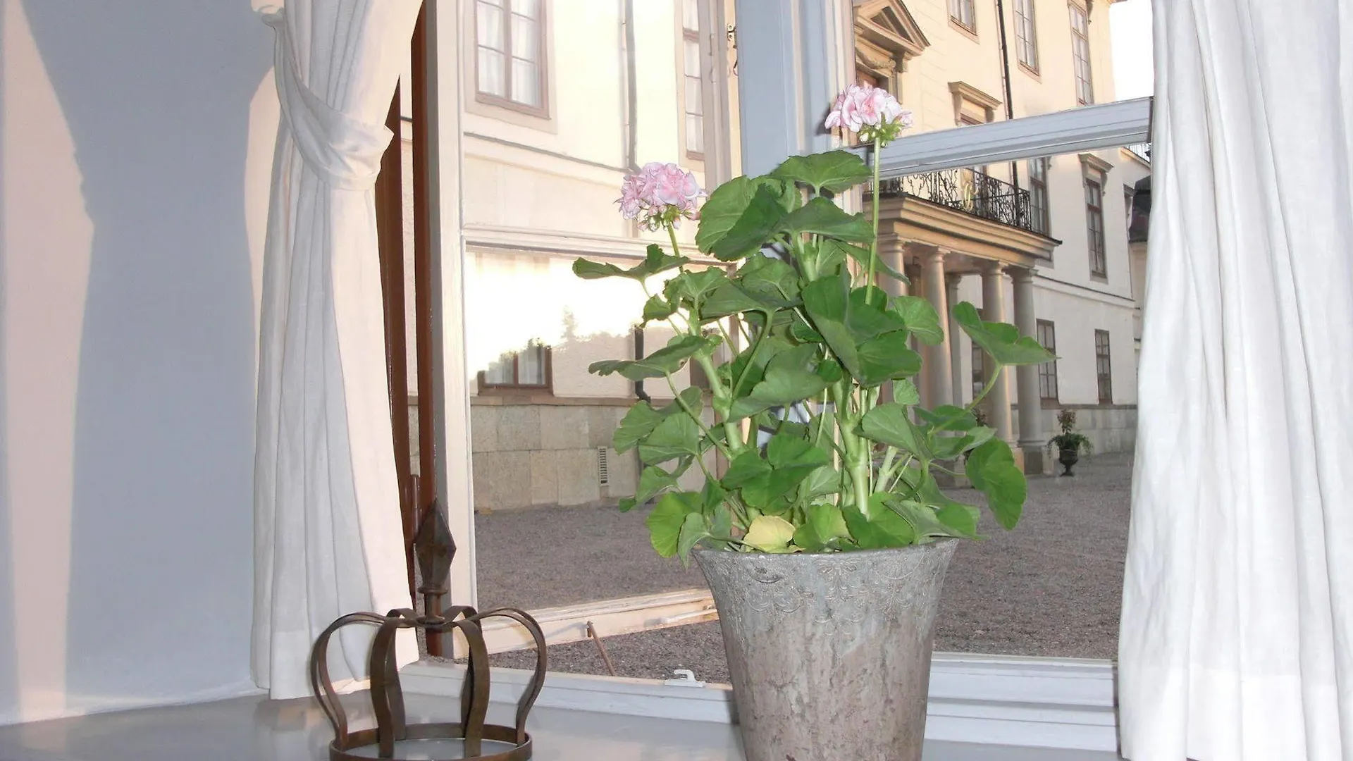Rosersbergs Slottshotell 4*, Rosersberg